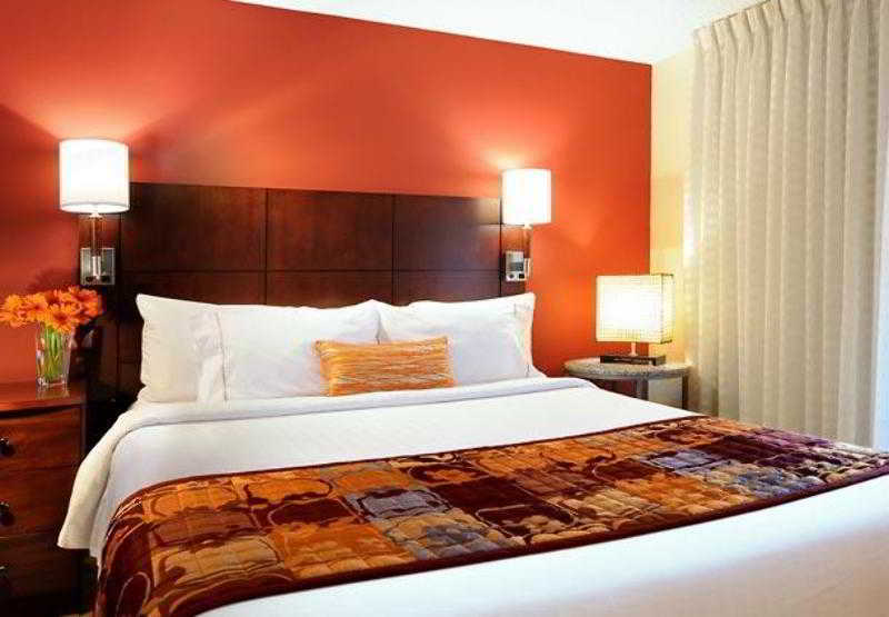 Sonesta Es Suites Dallas Central Expressway Buitenkant foto